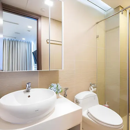 Signature Suite The Landmark Ho Chi Minh City Exterior photo